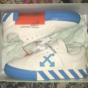 Off white sneakers 37